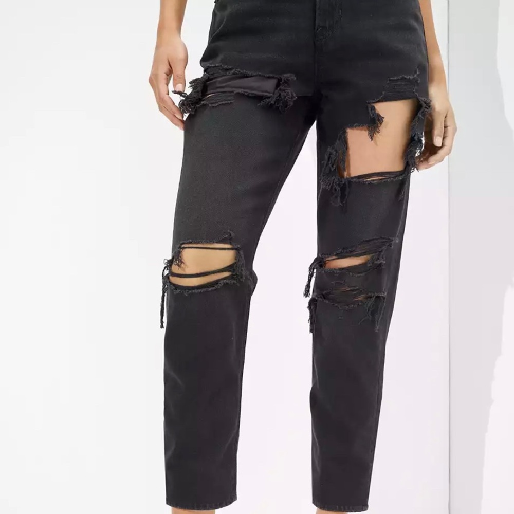 American Eagle Mom Jeans